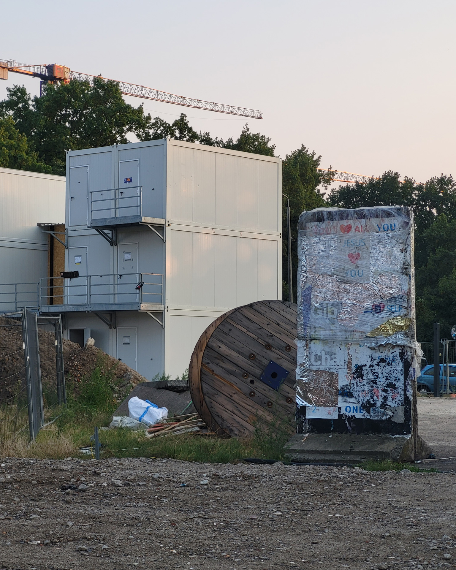 Beton Berlin 21 MC Mauer Michel Aniol Berlin Wall